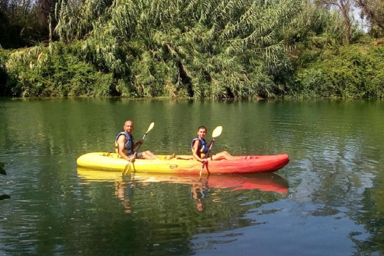La Ravine Au Bord Du Loing Montigny-sur-Loing Exterior foto
